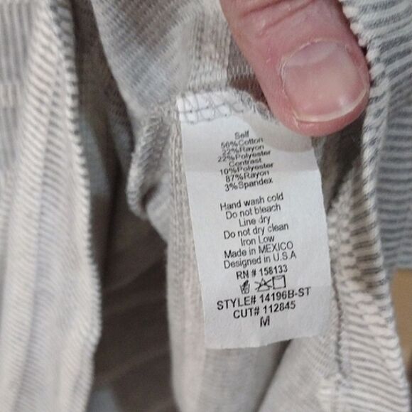 Pink Clover Gray Striped Long Sleeve Tee - Picture 5 of 7